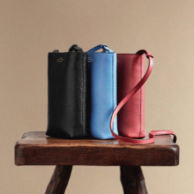 CROSSBODY DAY POUCH|デイポーチ