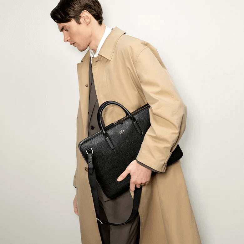 THE SMYTHSON BRIEFCASE GUIDE | スマイソン SMYTHSON 日本公式