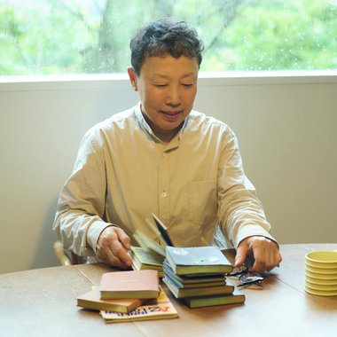 My Story with Smythson 一年を綴る、スマイソンのダイアリー。|岡尾美代子／スタイリスト