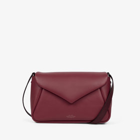 Envelope Crossbody Bag in Milton