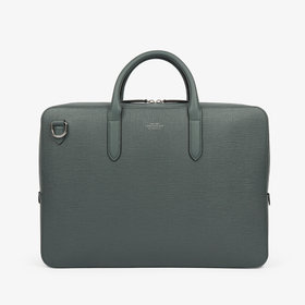 Slim Lightweight Briefcase in Panama