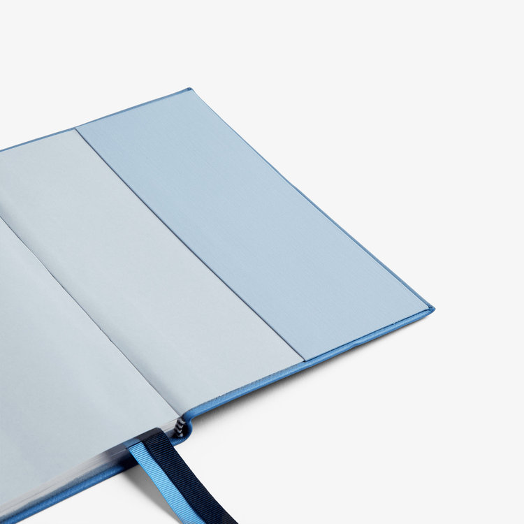 Smythson 【予約】2027 Soho Vertical Weekly Diary in Pastegrain NILE BLUE