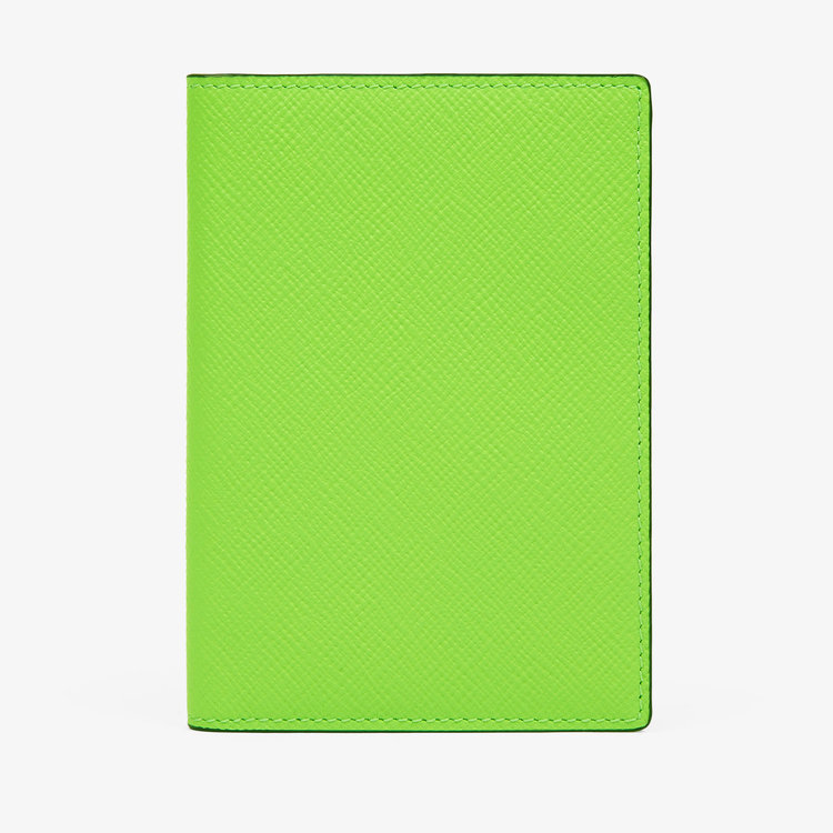 Smythson Panama Passport Cover APPLE GREEN
