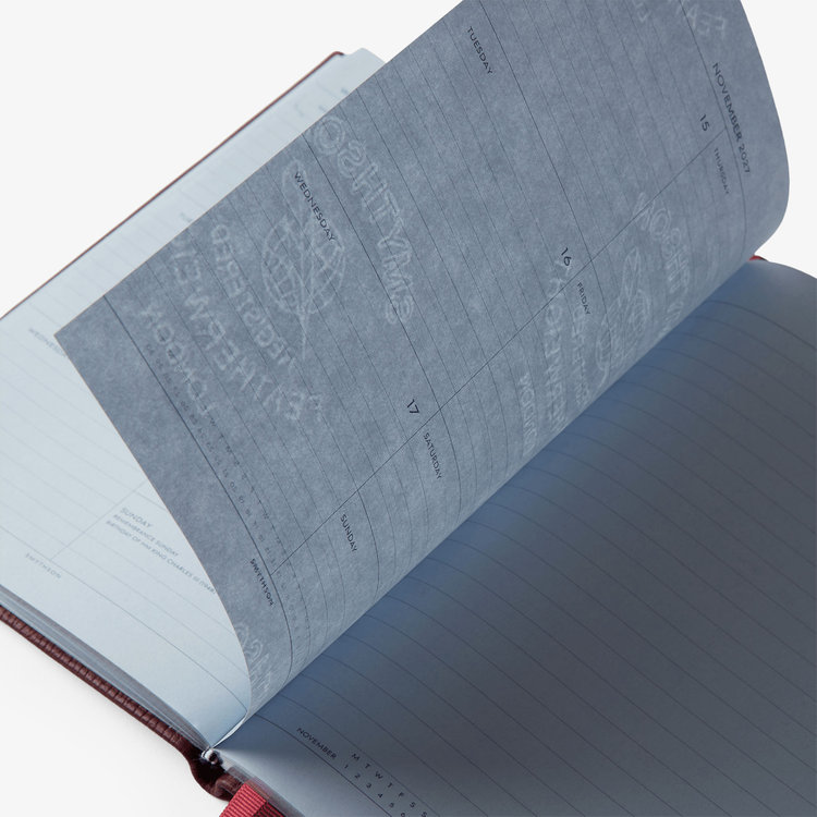 Smythson 【予約】2027 Soho Weekly Diary in Ludlow DARK CHERRY
