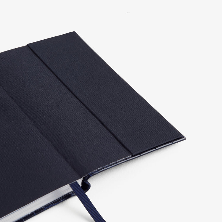 Smythson 【予約】2027 Panama Weekly Diary in Mara NAVY