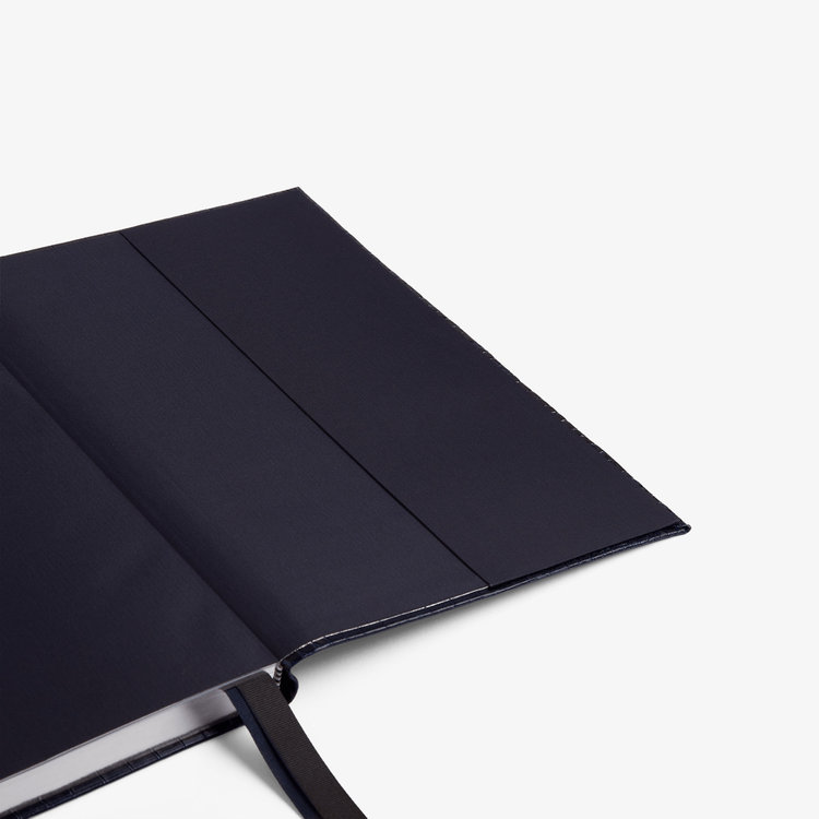 Smythson 2027 Wafer Weekly Diary with Pencil in Pastegrain NAVY