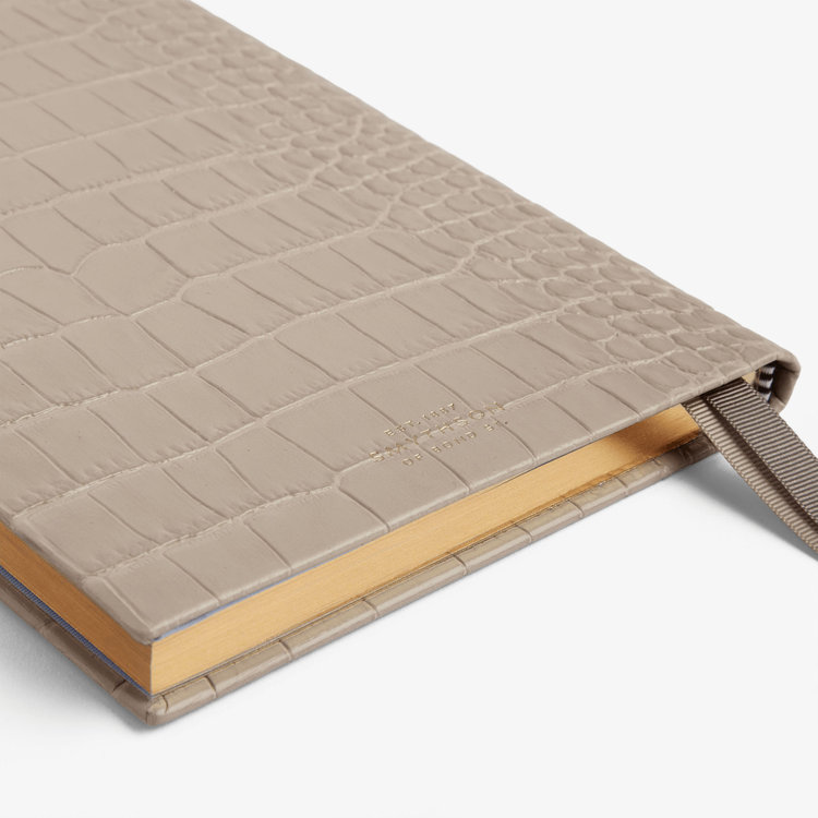 Smythson 【予約】2027 Soho Weekly Diary with Slide in Mara SANDSTONE