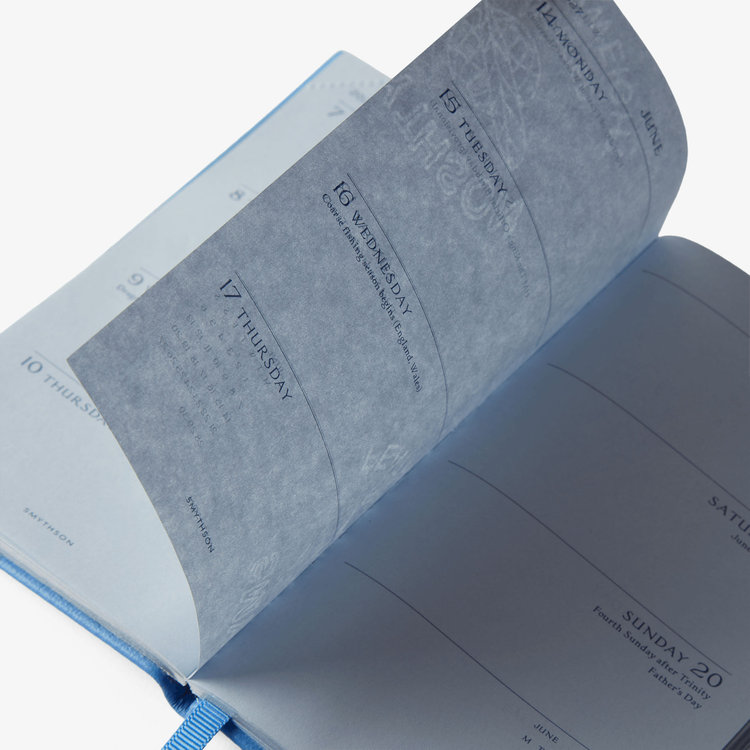 Smythson 【予約】2027 Panama Stars Weekly Diary in Pastegrain NILE BLUE