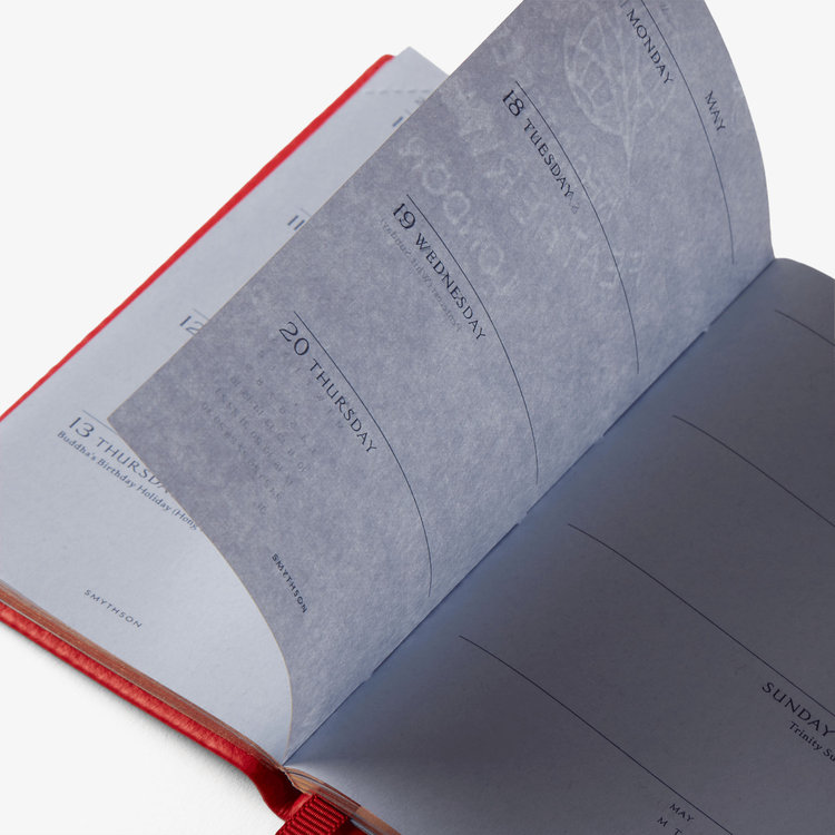 Smythson 【予約】2027 Wafer Weekly Diary in Pastegrain SCARLET RED