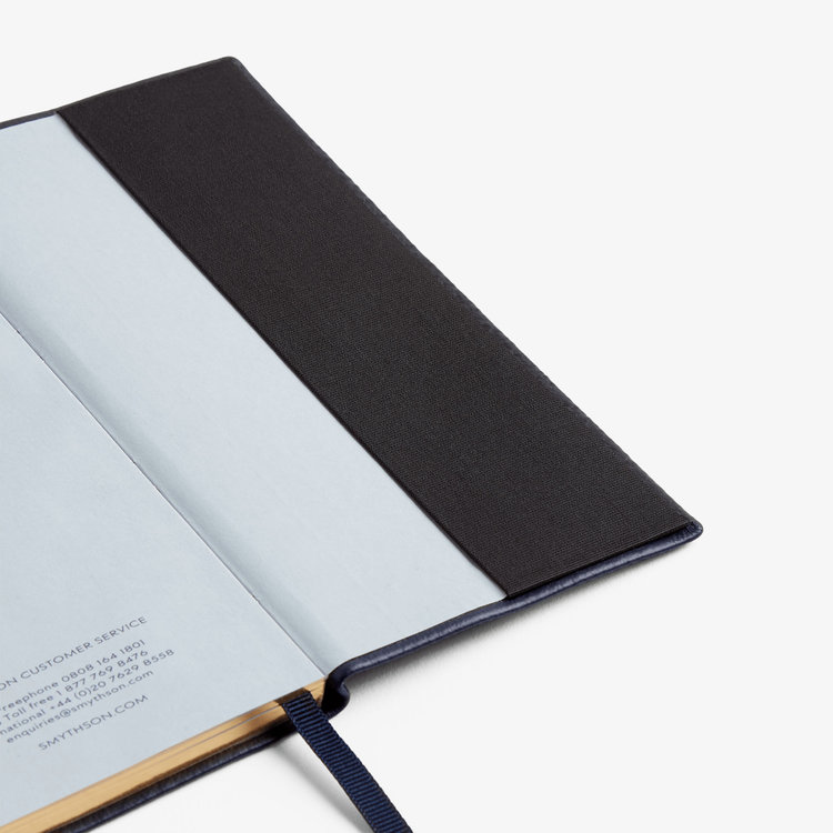 Smythson 【予約】2027 Memoranda Weekly Diary in Pastegrain NAVY