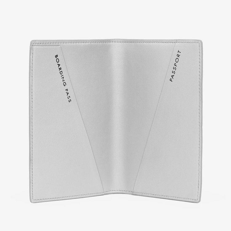 Passport Cover in Metallic Leather