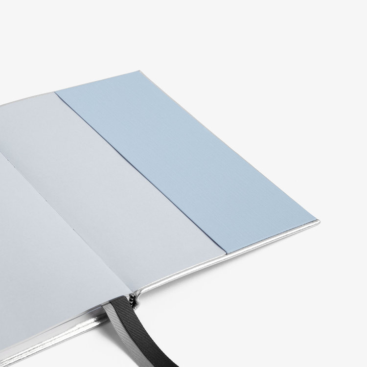 Smythson 【予約】2027 Soho Weekly Diary in Metallic Leather SILVER