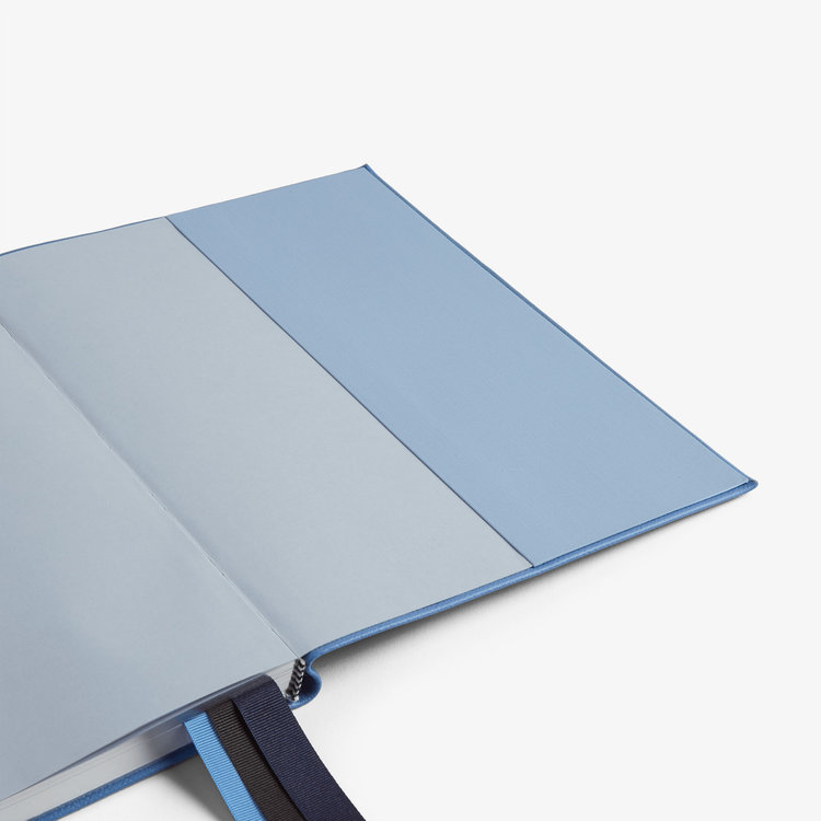 Smythson 【予約】2027 Portobello Vertical Weekly Diary in Pastegrain NILE BLUE