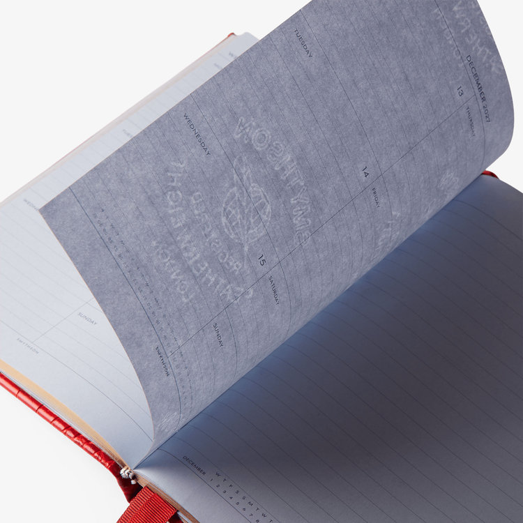 Smythson 【ポイント10%還元】2027 Soho Weekly Diary with Slide in Mara RED