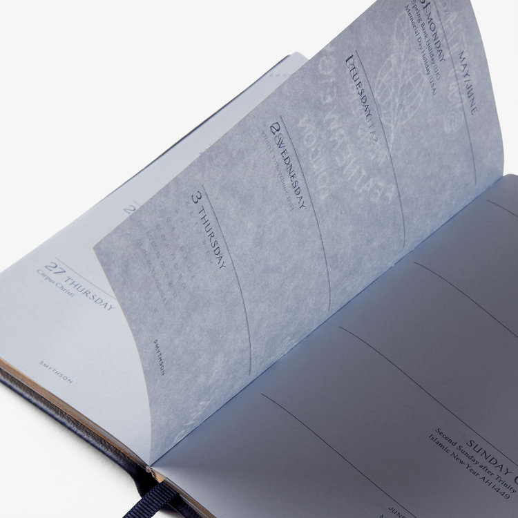 Smythson 【予約】2027 Panama Stars Weekly Diary in Pastegrain NAVY