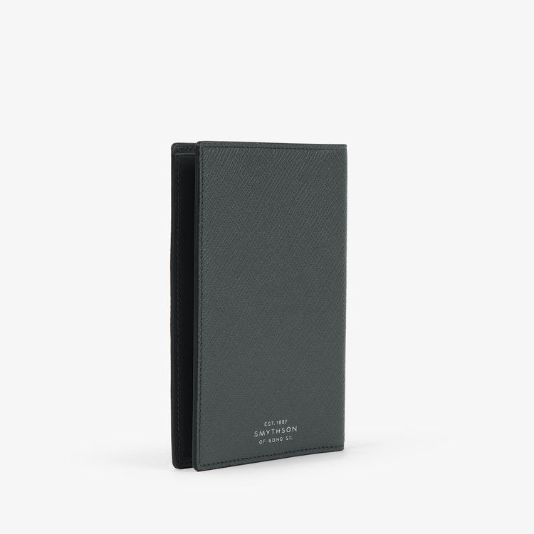 Smythson Passport Cover in Panama S GREEN