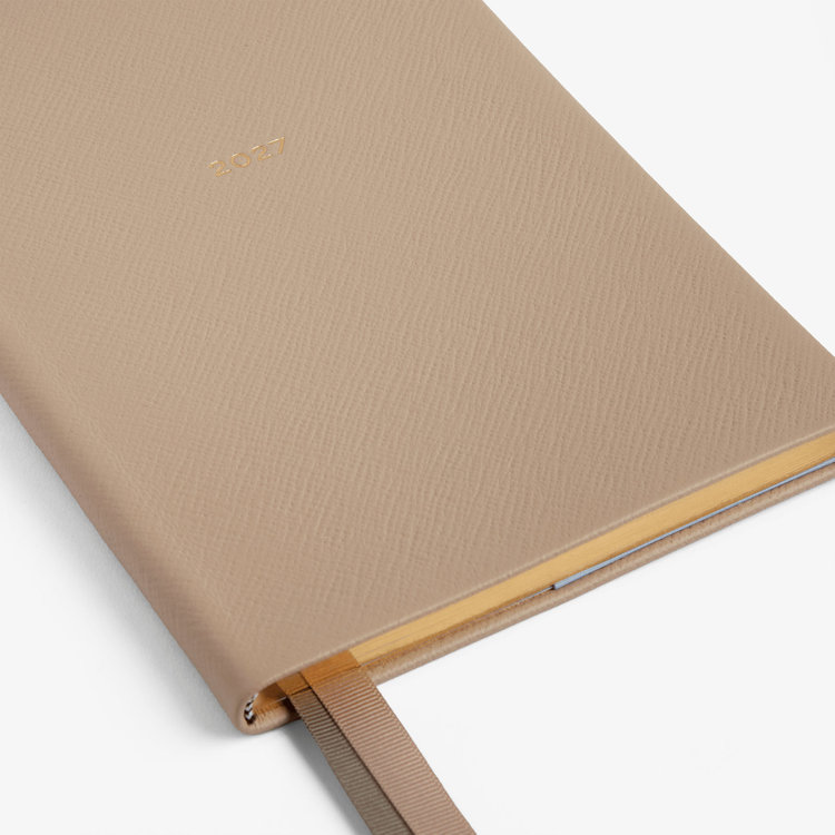 Smythson 【予約】2027 Soho Weekly Diary in Pastegrain SANDSTONE