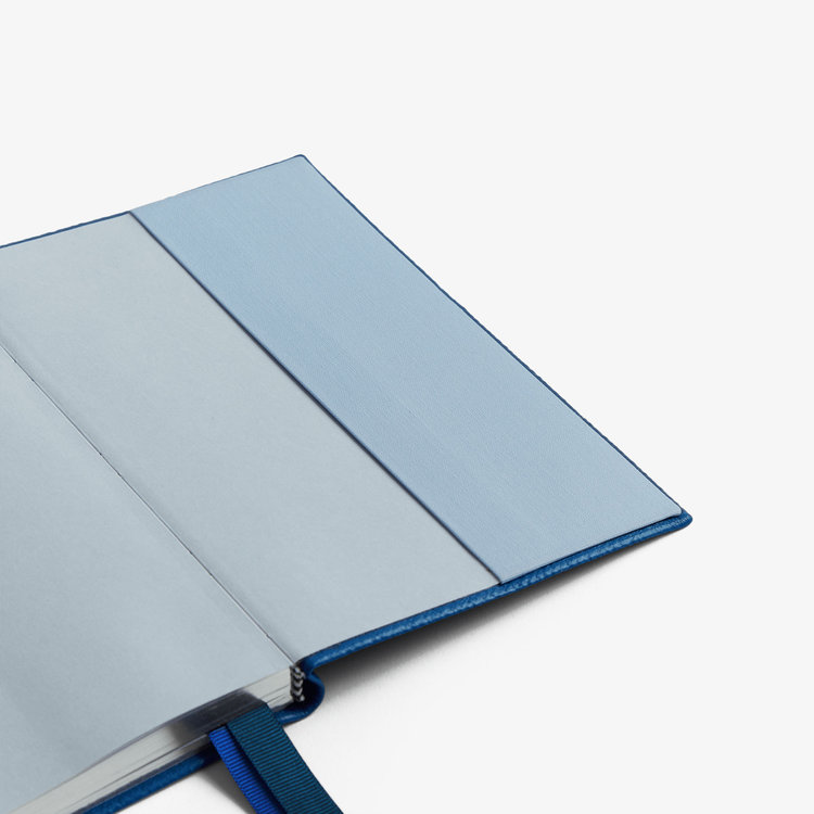 Smythson 【予約】2027 Chelsea Weekly Diary in Pastegrain CERULEAN
