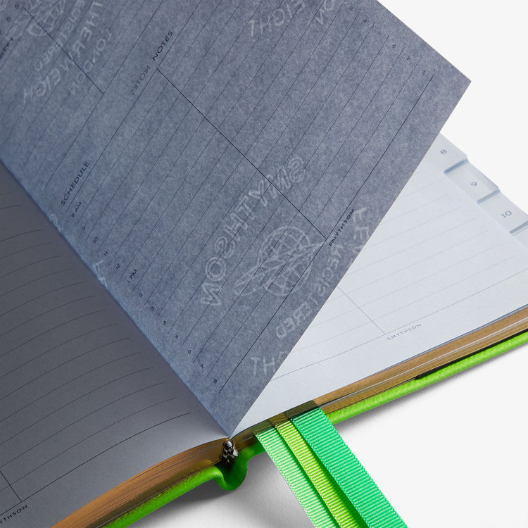 Smythson 【ポイント10%還元】Pastegrain Soho Planner APPLE GREEN