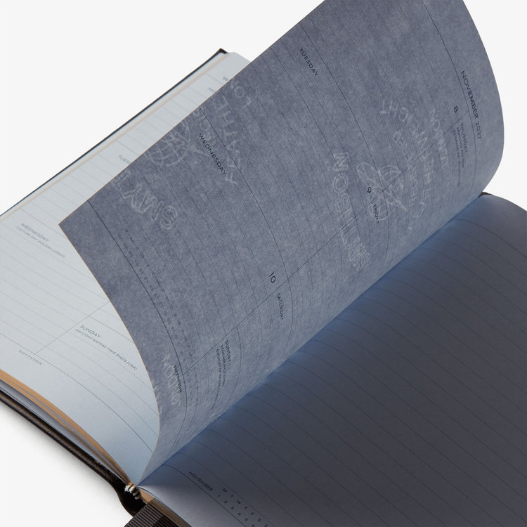 Smythson 【予約】2027 Soho Weekly Diary in Pastegrain BLACK