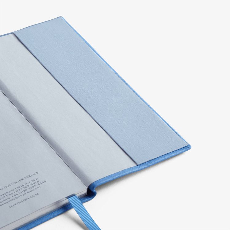 Smythson 【予約】2027 Memoranda Weekly Diary in Pastegrain NILE BLUE