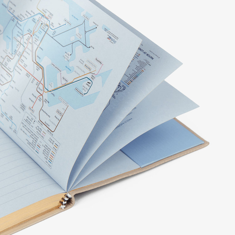 Smythson 【予約】2027 Chelsea Weekly Diary in Pastegrain SANDSTONE