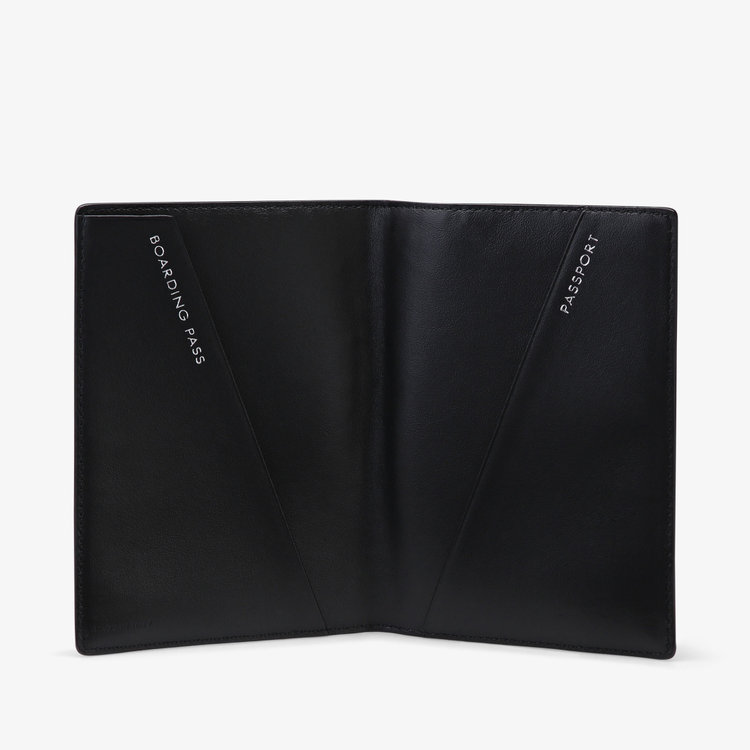 Smythson Mara Passport Cover NAVY