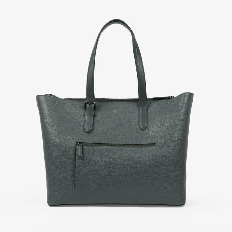 Travel Tote Bag with Zip in Ludlow