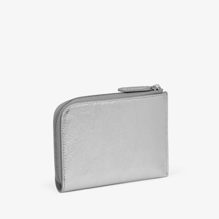 Smythson 【ポイント10%還元】Small Flat Pouch in Metallic Leather SILVER