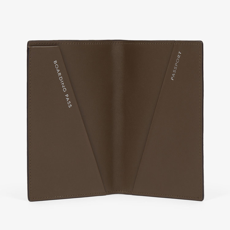 Ludlow Passport Cover